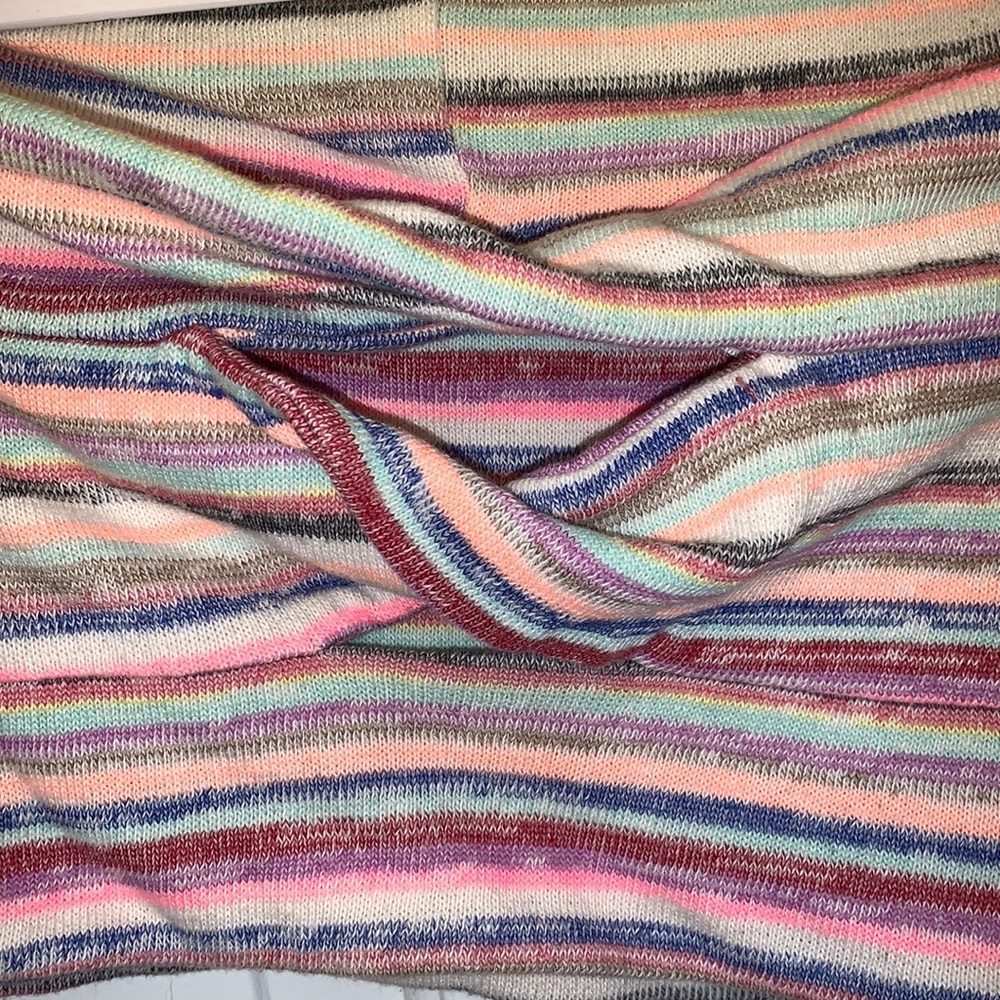 Kimchi Blue twist front multi-color top - Picture 4 of 5